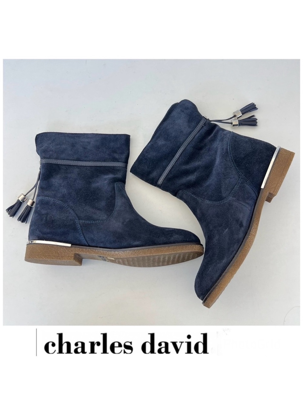 CHARLES DAVID Italy Navy Raden Suede Hanging Tassel Bootie Ankle Boots Sz 9 NWOB